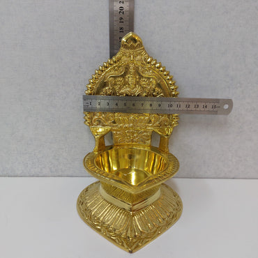 Brass Kamatchi Vilakku No: 7