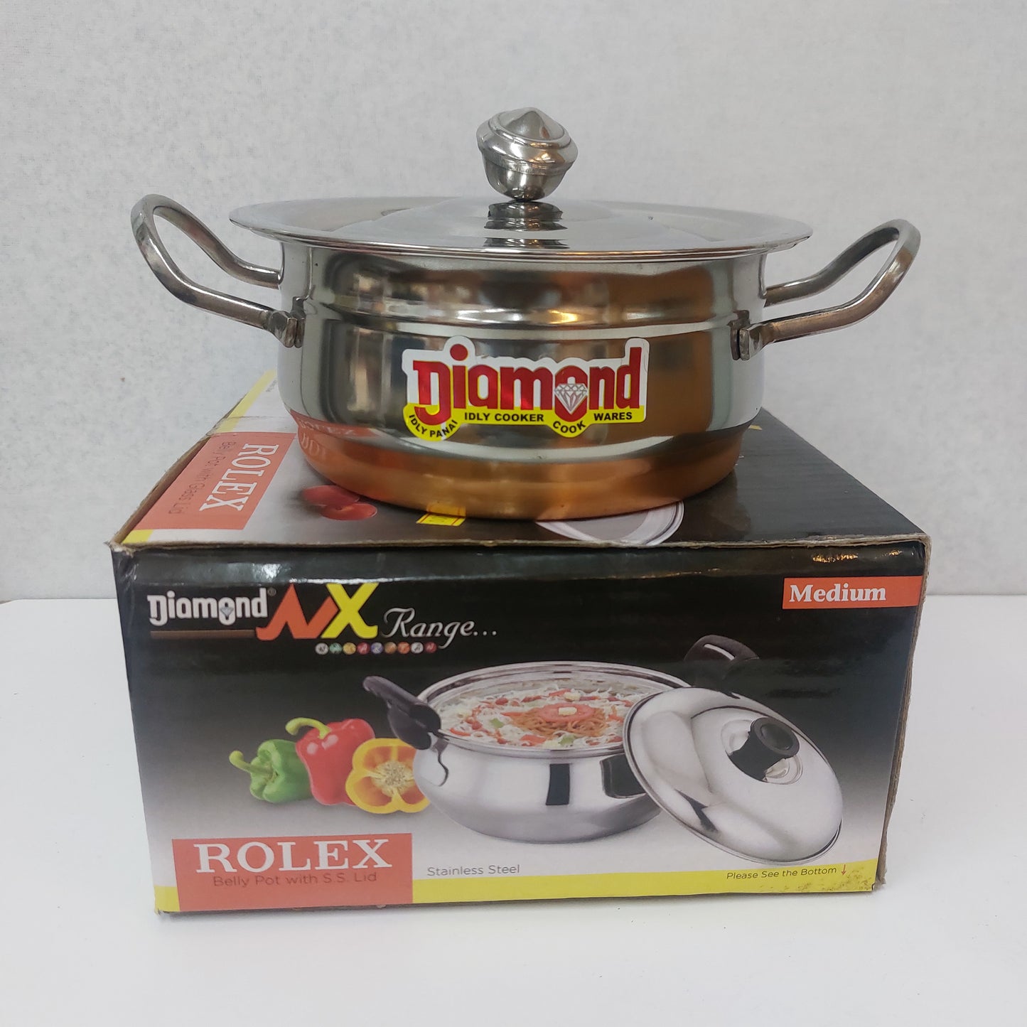 Diamond Statinless Steel Pot with Lid