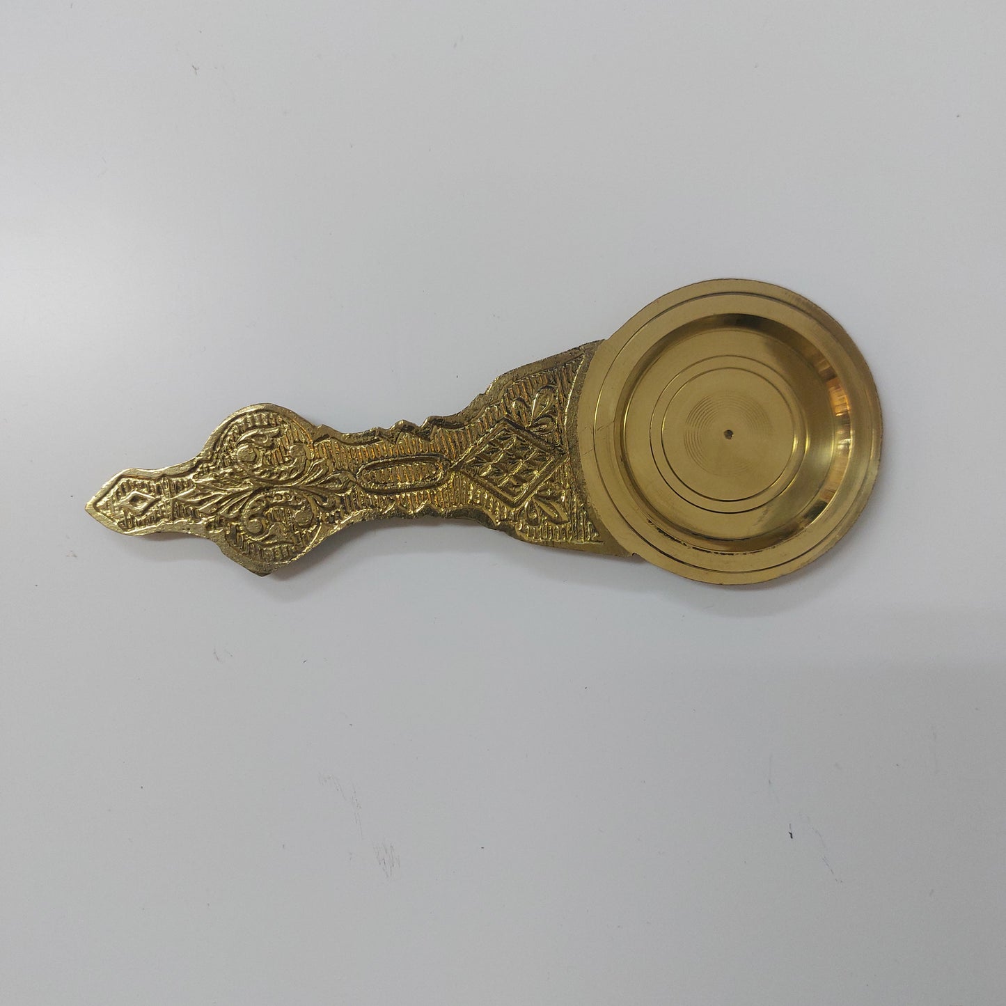 Brass Karpoora Aarti Holder / Brtass Sudam Thattu