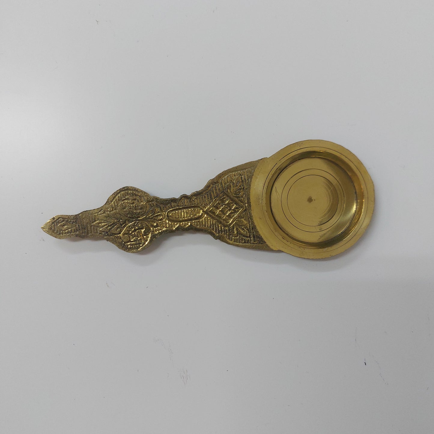 Brass Karpoora Aarti Holder / Brtass Sudam Thattu