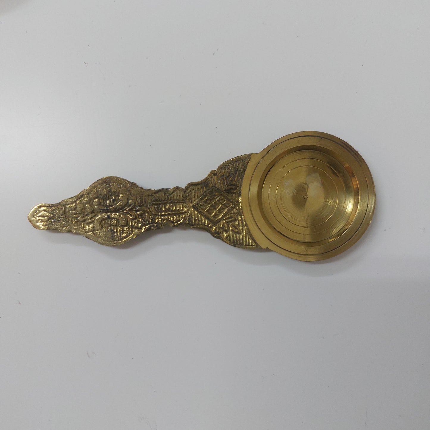 Brass Karpoora Aarti Holder / Brtass Sudam Thattu