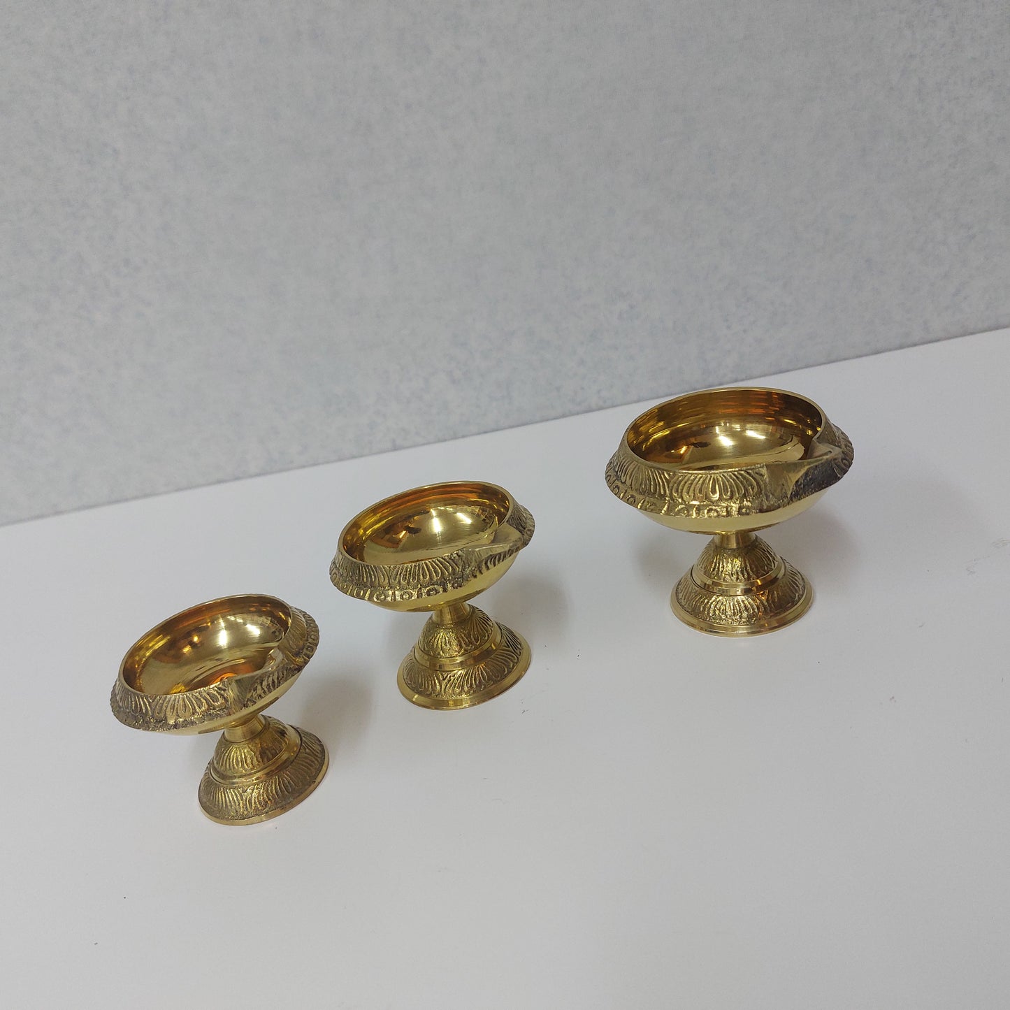 Brass Kubera Vilakku Stand / Kubera Vilakku Oil Lamp/ Brass Thibam Vilakku With Stand