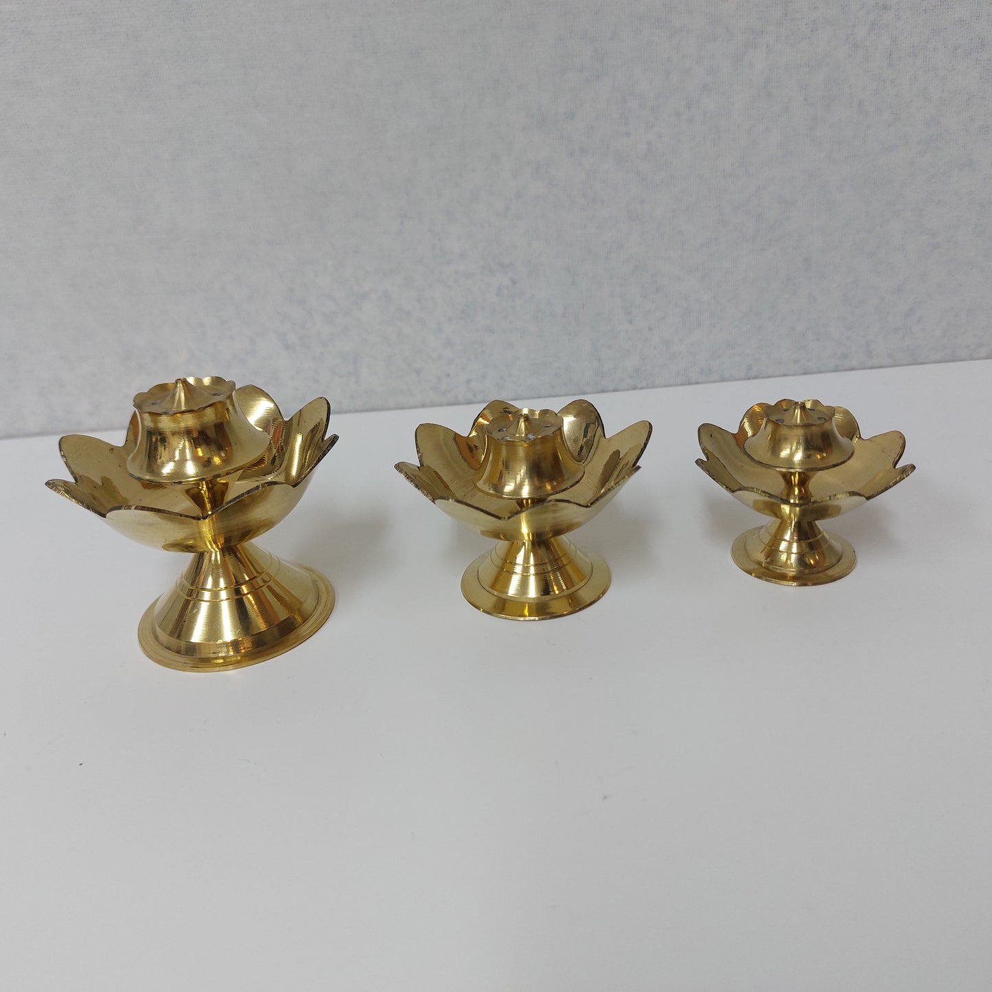 Brass Lotus Design Agarbathi Stand / Dhoop Holder.
