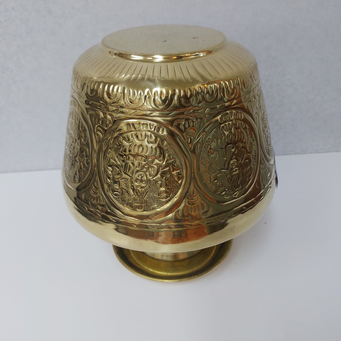 Brass Ashta Lakshmi Ritual Kalasa Kudam / Brass Plain Ritual Kalasa Kudam.