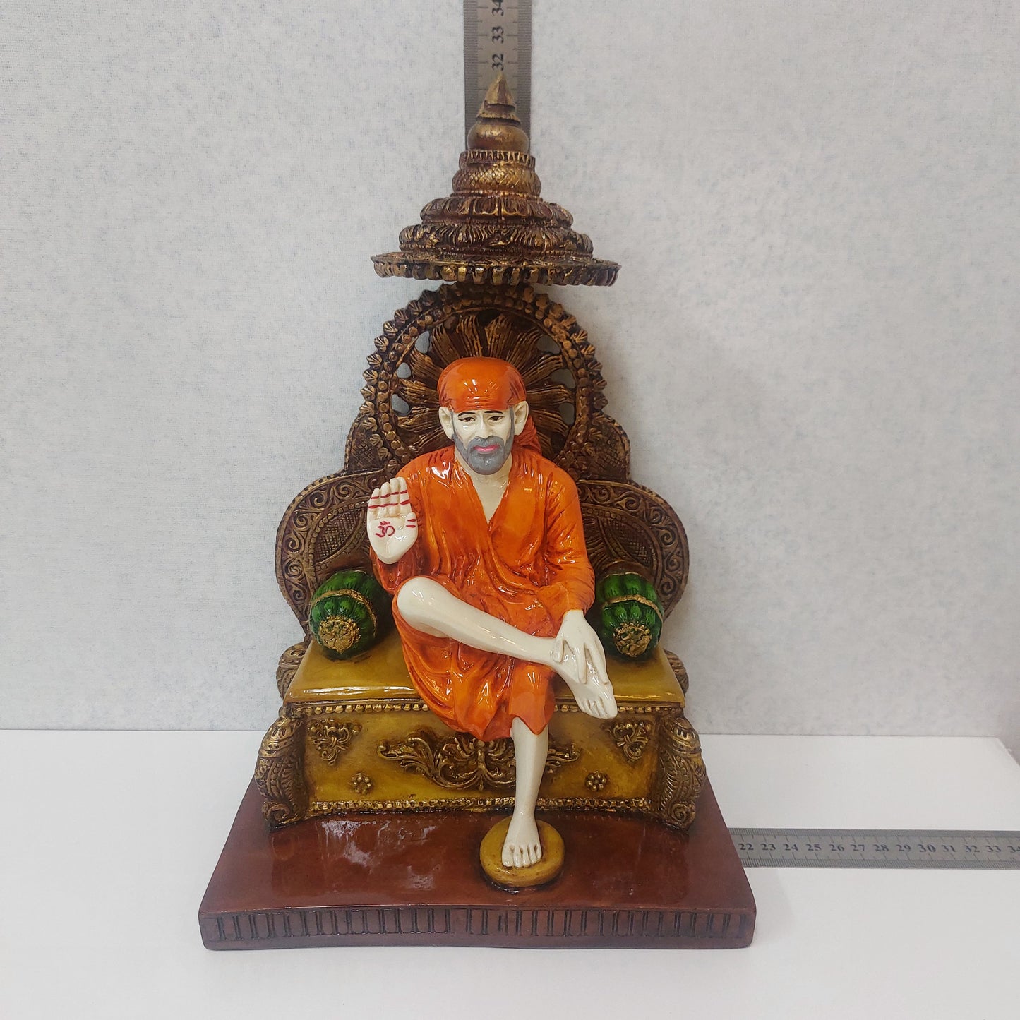Handmade Poly resin Shirdi Sai Baba Statue For Gifting, Decorative Showpiece