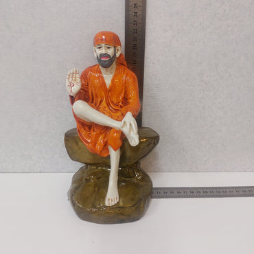 Handmade Poly resin Shirdi Sai Baba Statue For Gifting, Decorative Showpiece