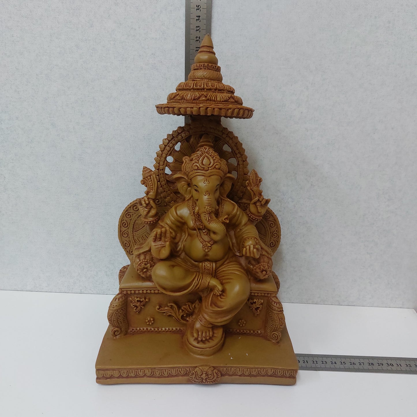 Handmade Poly resin Ganpati Statue For Gifting, Decorative Showpiece