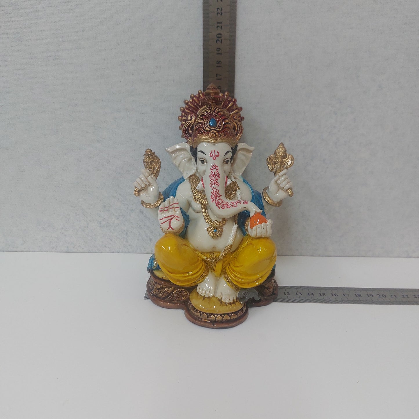 Handmade Poly resin Ganpati Statue For Gifting, Decorative Showpiece