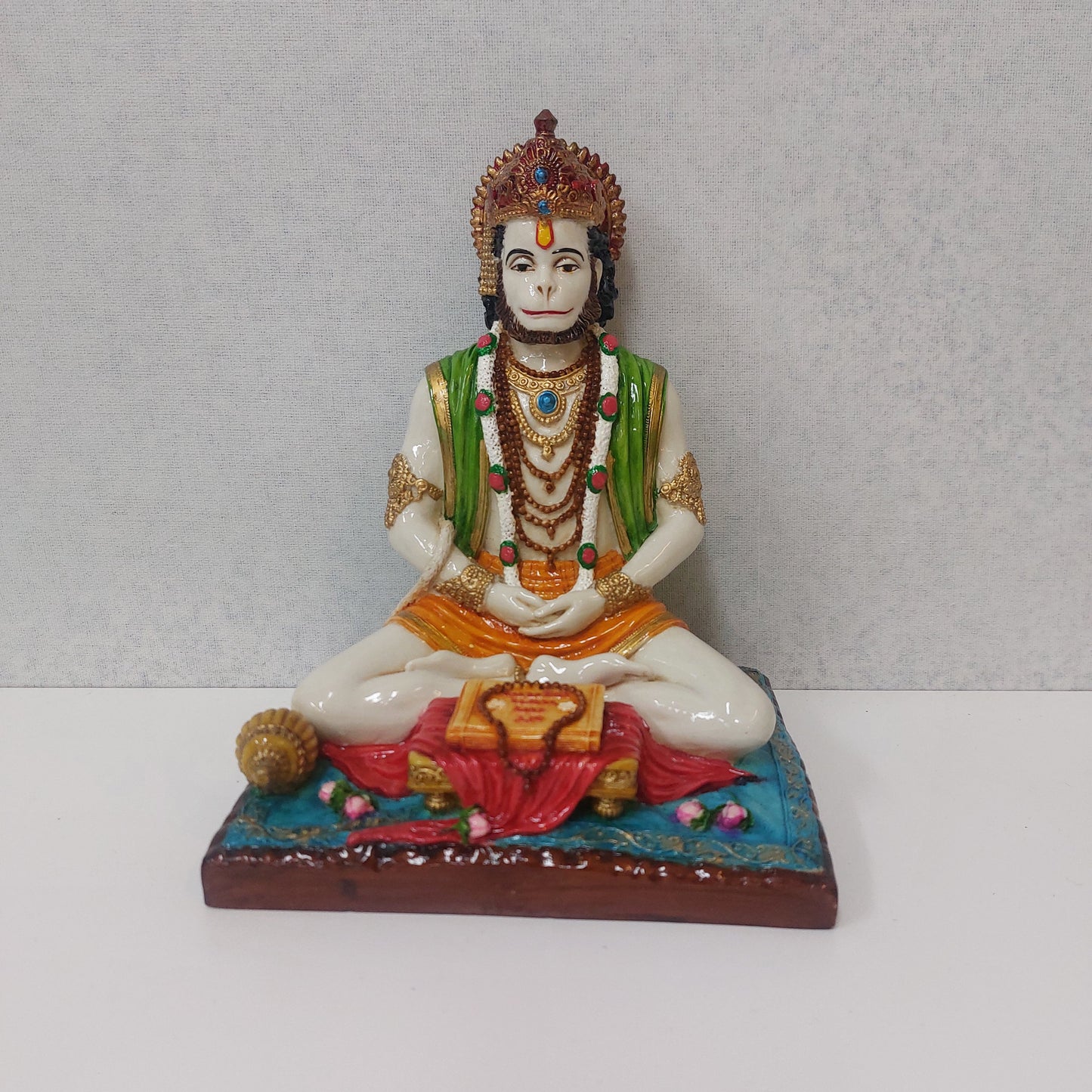 Handmade Polyresin Anjaneyar Statue / Hanuman Sitting Statue For Gifting, Decorative Showpiece