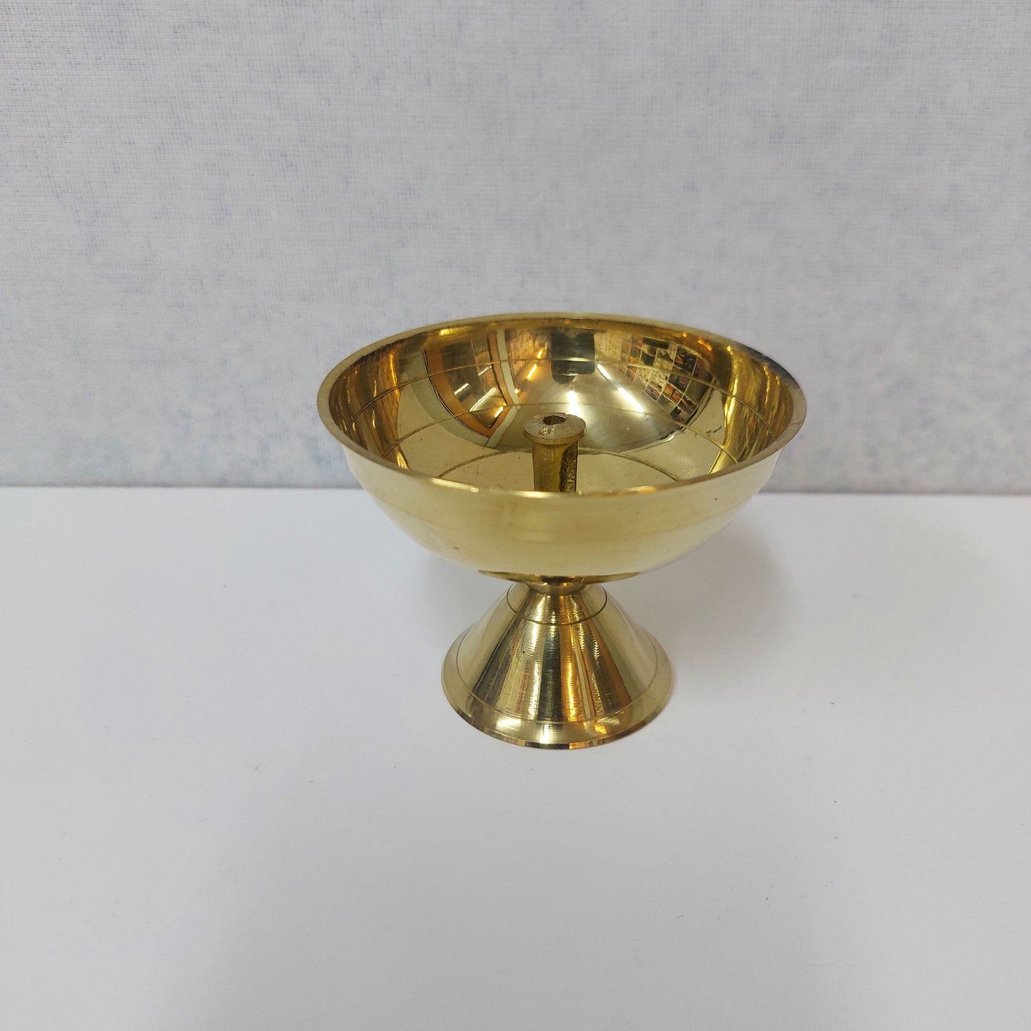 Brass Nanda Deepam / Pyali Deep
