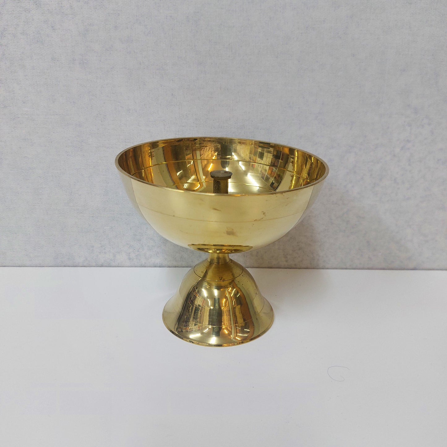 Brass Nanda Deepam / Pyali Deep