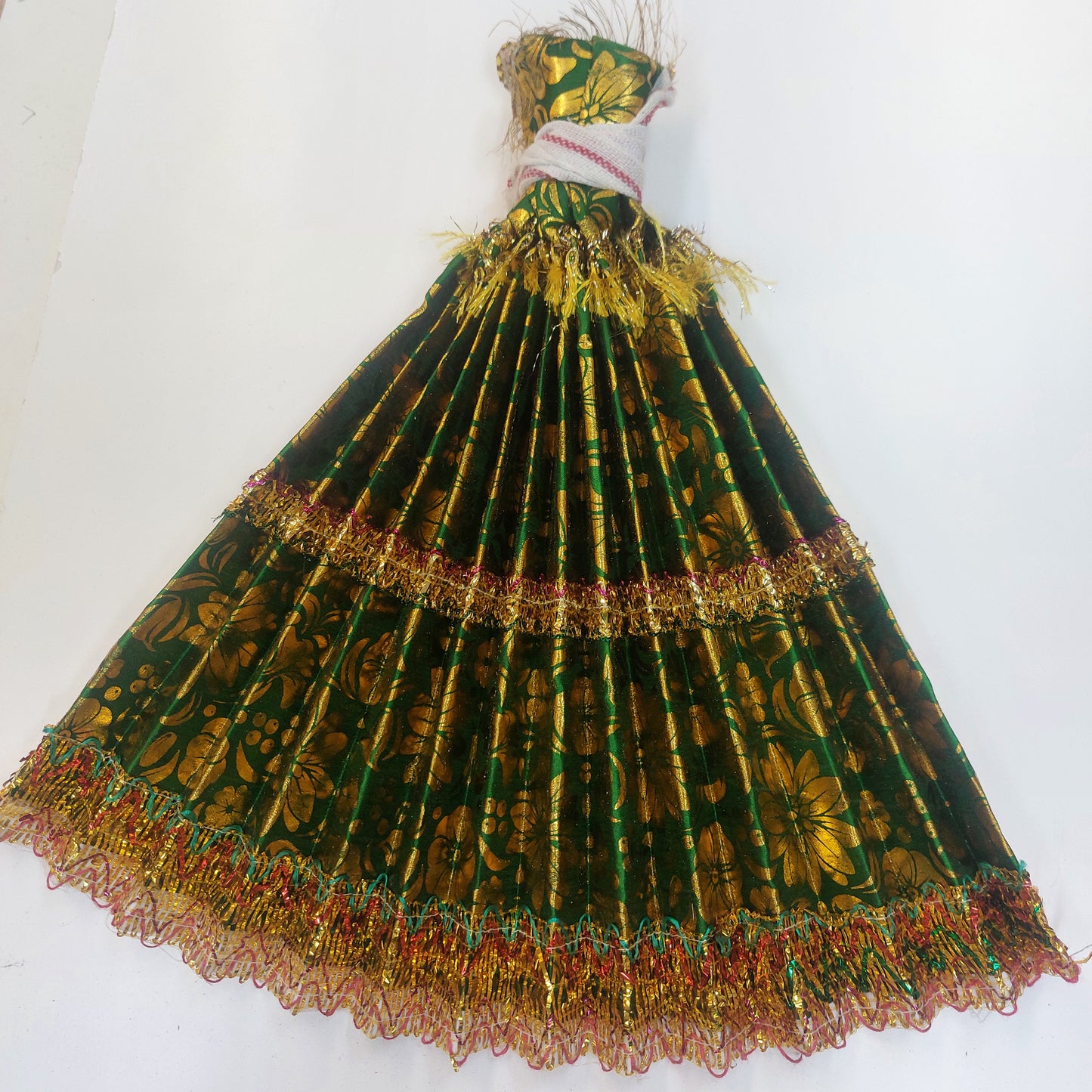 Samy Pattu Frill Pavadai