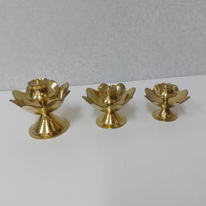 Brass Lotus Design Agarbathi Stand / Dhoop Holder.