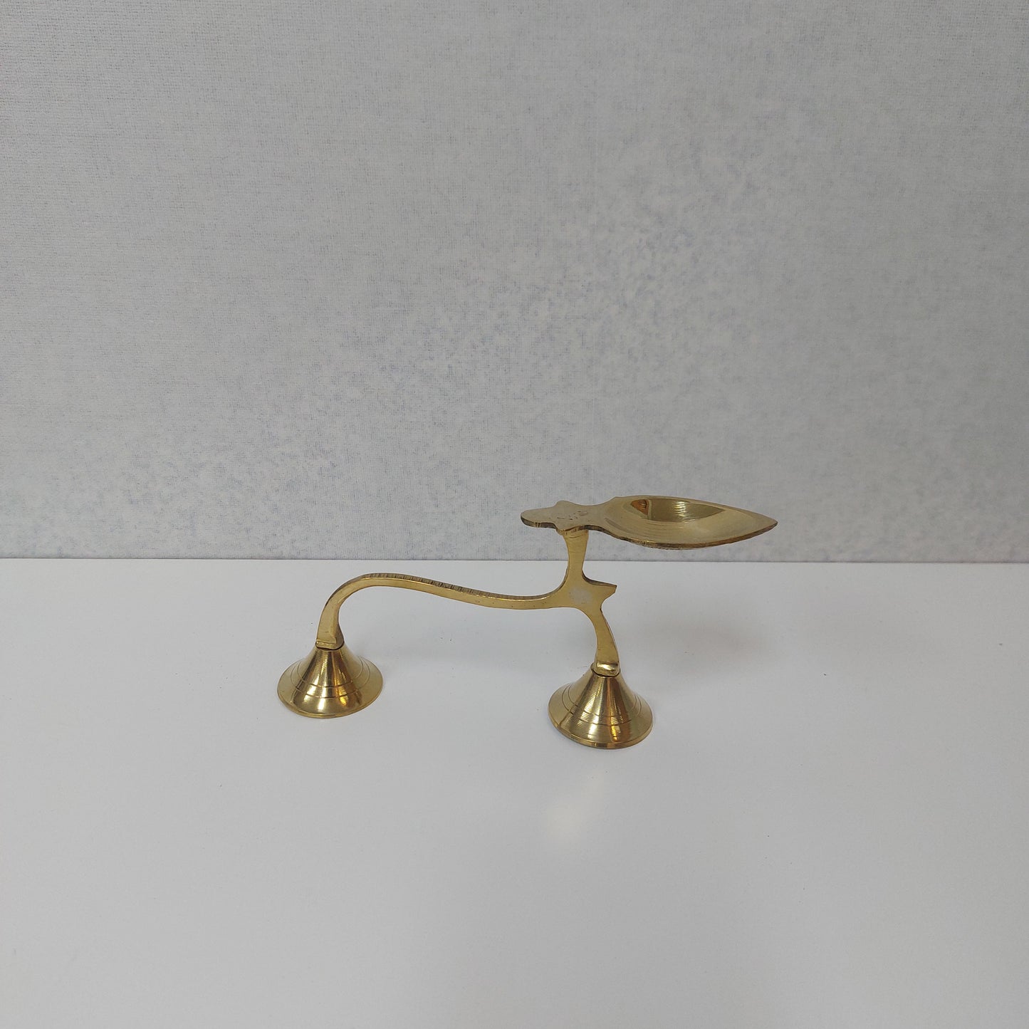 Brass Theebam Vilakku / Brass Diya / Agal Vilakk / Karthigai Agal / Aarthi Diya / Dhoopkal / Deebam / Dhoop Karandi / Pooja Mandir.