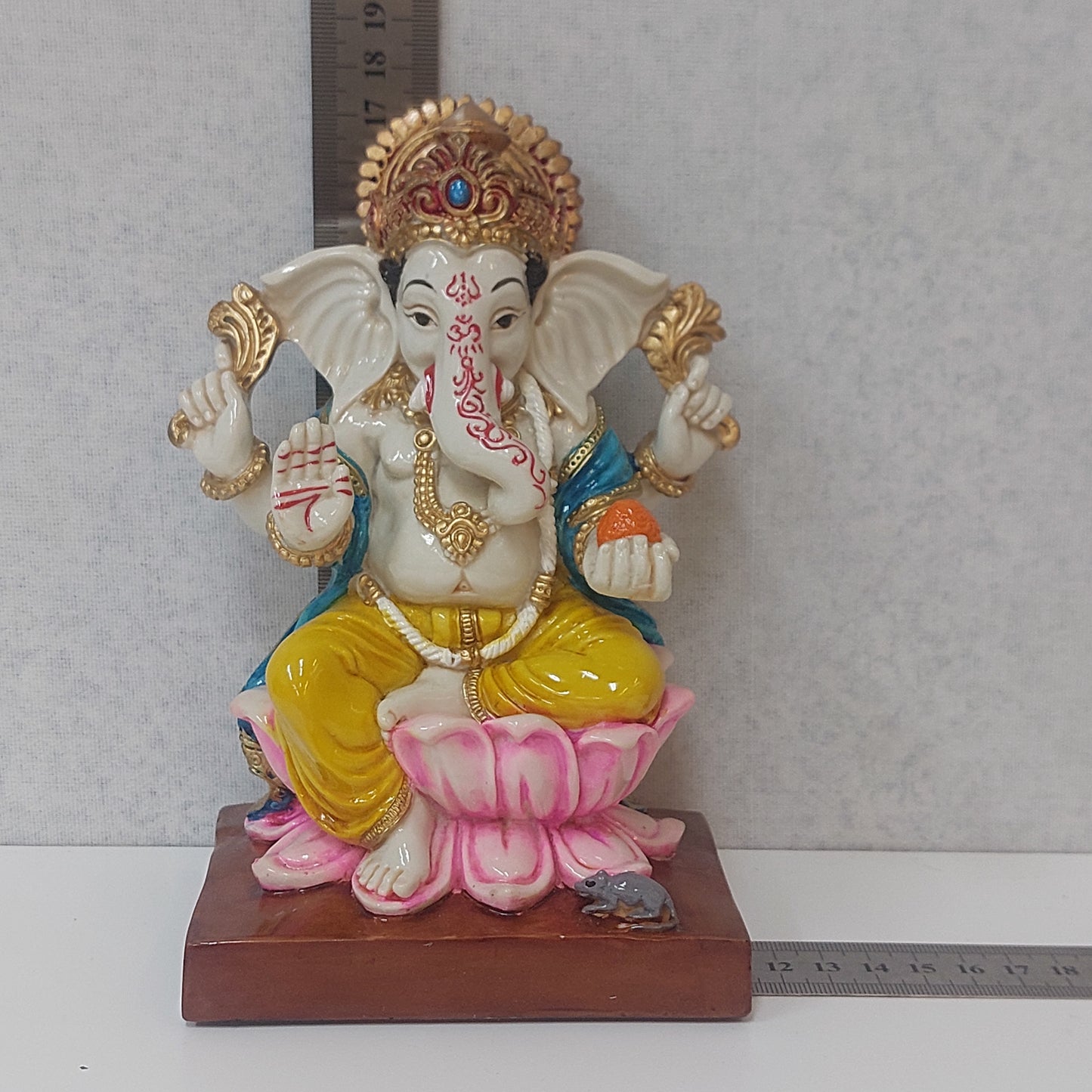 Handmade Poly resin Ganpati Statue For Gifting, Decorative Showpiece